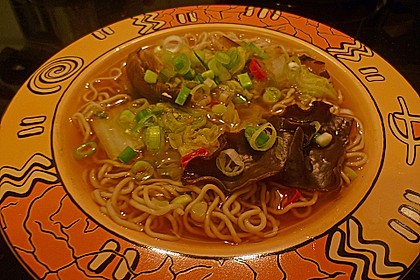 Wolkenohrenpilzsuppe 3