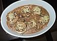 Gef&uuml;llte Champignons mit So&szlig;e