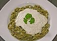 Mediterrane Kr&auml;uterso&szlig;e aus frischen Kr&auml;utern