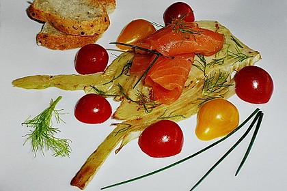 Marinierter Fenchel mit R&auml;ucherlachs und Kirschtomaten 6