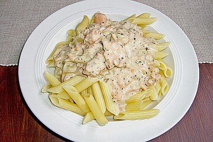 Schnelle Pasta mit fettarmer R&auml;ucherlachssauce 1