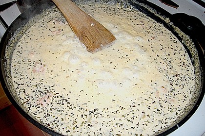 Schnelle Pasta mit fettarmer R&auml;ucherlachssauce 2