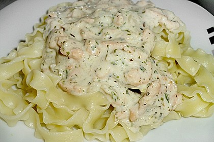 Schnelle Pasta mit fettarmer R&auml;ucherlachssauce 6