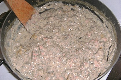 Schnelle Pasta mit fettarmer R&auml;ucherlachssauce 8