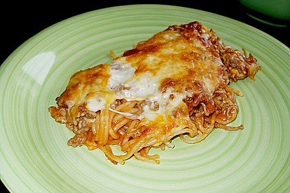 &Uuml;berbackene Spaghetti mit Tomatensauce und Sauce Hollandaise 2