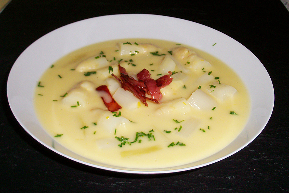 Spargelcremesuppe mit Vanille und Parmaschinken (Rezept mit Bild ...