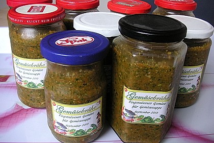 Eingesalzenes Gemüse für Gemüsebrühe 2