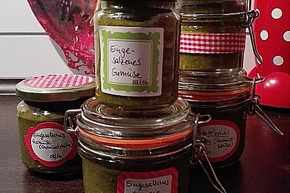 Eingesalzenes Gemüse für Gemüsebrühe 4