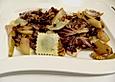 Spinat - Ravioli auf Radicchio - Birnen
