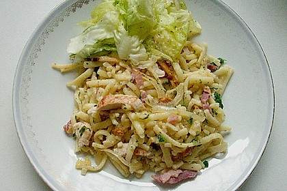 Spätzlepfanne mit Pfifferlingen, Speck und Filetspitzen 11
