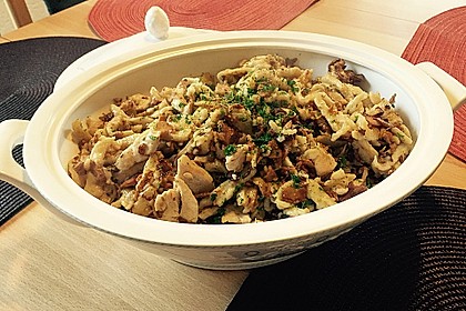 Spätzlepfanne mit Pfifferlingen, Speck und Filetspitzen 2