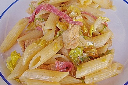 Penne mit Paprikah&auml;hnchen