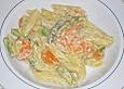Pasta mit gr&uuml;nem Spargel und Karottenstreifen