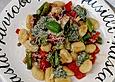 Gr&uuml;ner Spargel mit Gnocchi und Pesto