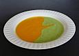 Gem&uuml;secr&egrave;mesuppe - zwei auf einem Teller