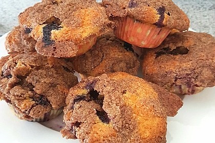 Amerikanische Blaubeermuffins mit Zimtkruste 26