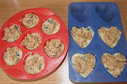 Amerikanische Blaubeermuffins mit Zimtkruste 46