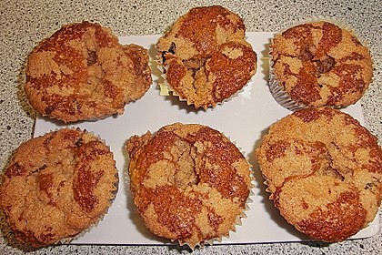 Amerikanische Blaubeermuffins mit Zimtkruste 13