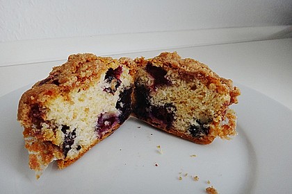 Amerikanische Blaubeermuffins mit Zimtkruste 10