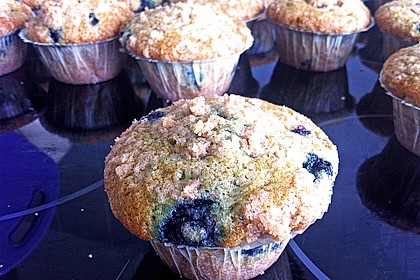 Amerikanische Blaubeermuffins mit Zimtkruste 44