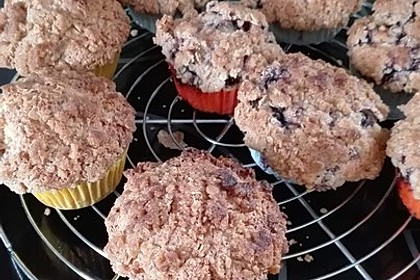 Amerikanische Blaubeermuffins mit Zimtkruste 20