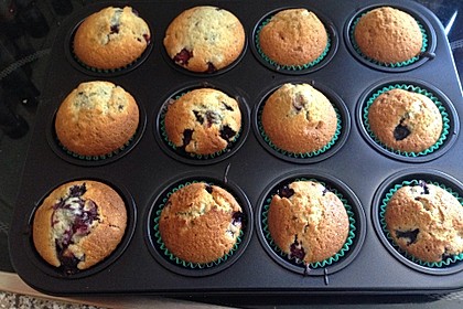 Amerikanische Blaubeermuffins mit Zimtkruste 28
