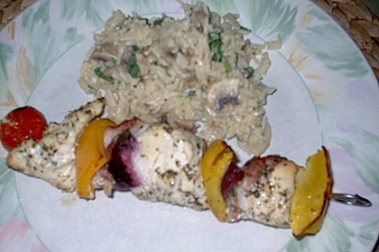 Bunte Grillspie&szlig;e mit Tzatziki 6