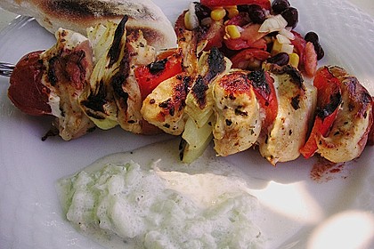 Bunte Grillspie&szlig;e mit Tzatziki 9