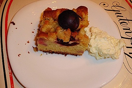 Pflaumenkuchen mit Streuseln 42