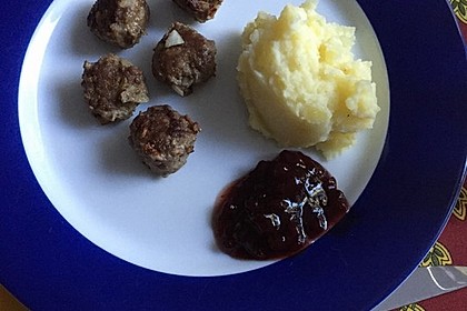 Köttbullar 12