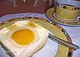 Spiegeleierkuchen mit Aprikosen