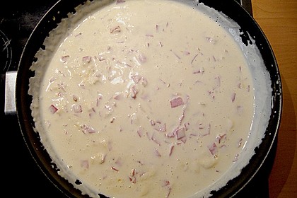 Gr&uuml;ne Nudeln mit K&auml;se - Sahne - Sauce 2