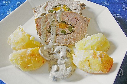 Gefüllter Hackbraten mit Champignonsauce 2