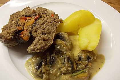 Gefüllter Hackbraten mit Champignonsauce 6