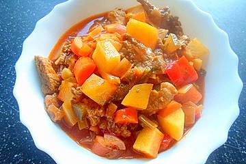 Rinderschnitzeleintopf