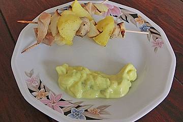 Puten - Kartoffel - Spieße mit Mango - Joghurt - Sauce