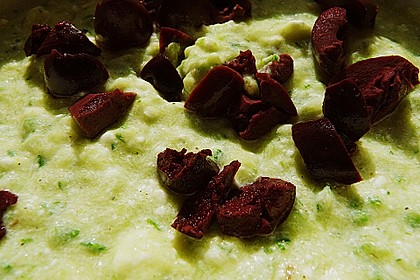 Zucchinimus mit Schafsk&auml;se