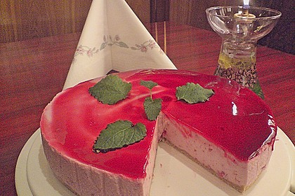 Erdbeer - Jogurt - Torte 1