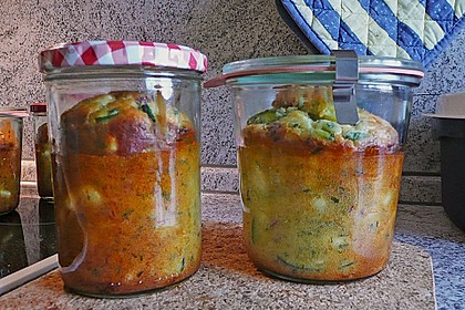 Lauch - Zwiebel - Zucchini - Feta - Knoblauch - Kuchen mit Speckwürfeln