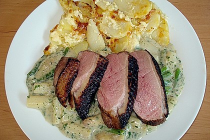 Marinierte Entenbrust auf Spargel - Bohnen - Gem&uuml;se