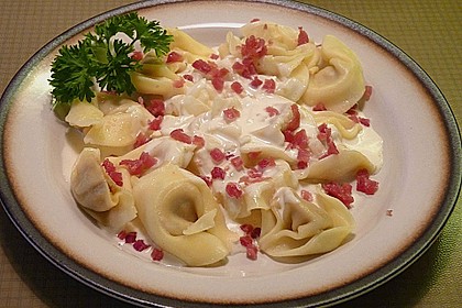 Tortellini mit Schinken - Sahneso&szlig;e 2