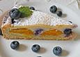 Marillenkuchen mit Marzipanguss