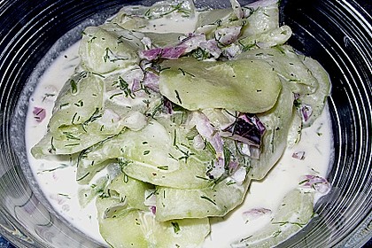 Maris Gurkensalat