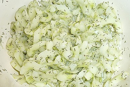 Maris Gurkensalat 8