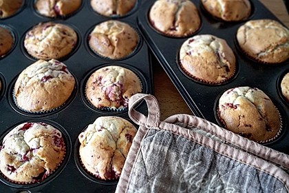 Cream Cheese Muffins 84