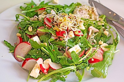 Rucola - Radieschensalat mit Feta