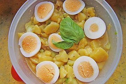 Uschis Kartoffel-Gurkensalat 15