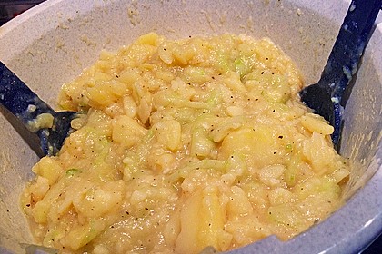 Uschis Kartoffel-Gurkensalat 8
