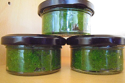 Liebstöckl (Maggikraut) - Paste 11