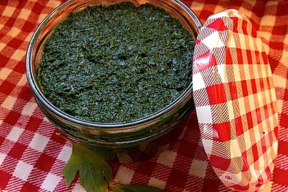 Liebstöckl (Maggikraut) - Paste 9